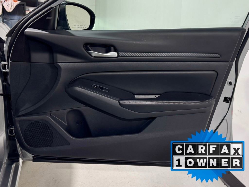 Used 2024 Nissan Altima 2.5 SV image 23