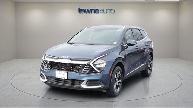 Used 2023 Kia Sportage EX image 3