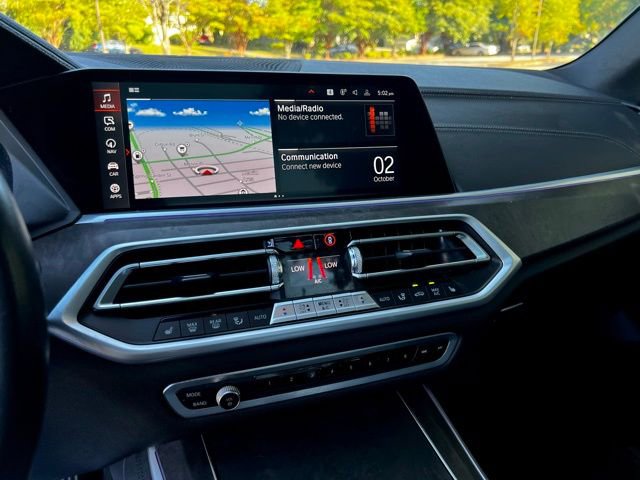 Used 2022 BMW X5 sDrive40i w/ Parking Assistance Package image 45