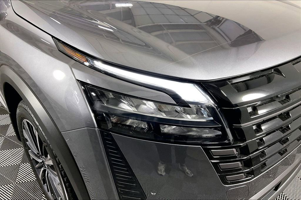 New 2026 Nissan Pathfinder Platinum w/ Cargo Package image 36