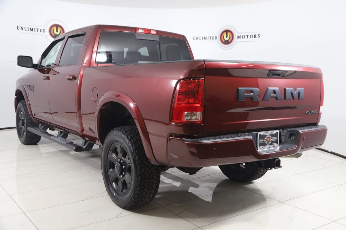 Used 2017 RAM 2500 Big Horn w/ Night Special Edition AWD/4WD image 4