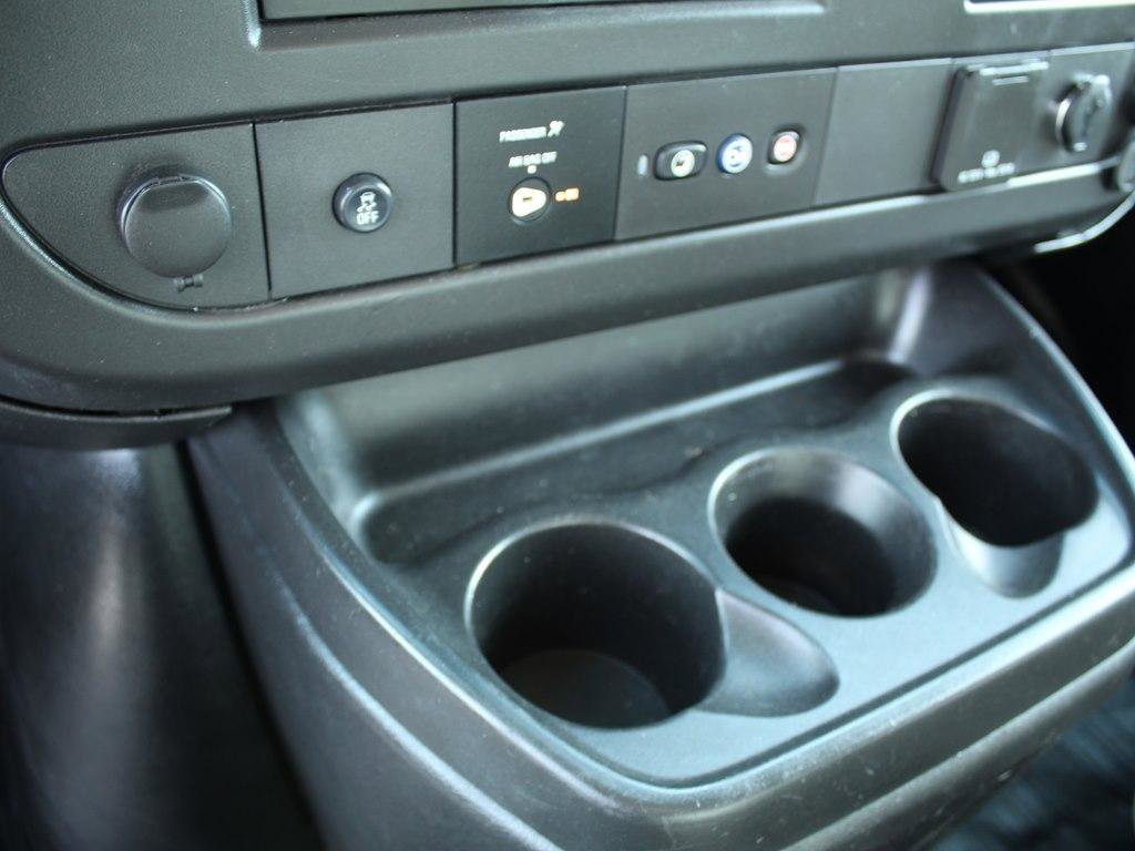 Used 2019 Chevrolet Express 3500 w/ Power Convenience Package image 23