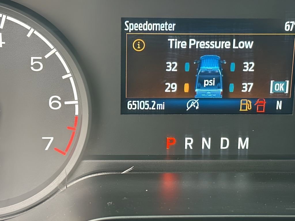 Used 2023 Ford F150 XLT w/ XTR Package image 17