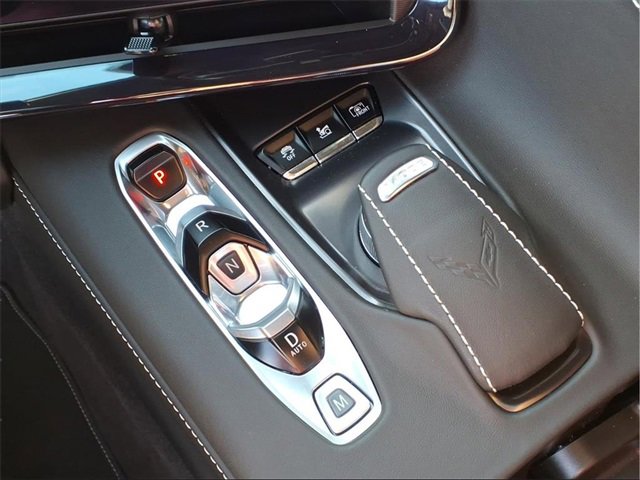 Used 2024 Chevrolet Corvette Stingray Premium Conv w/ Z51 Performance Package image 10