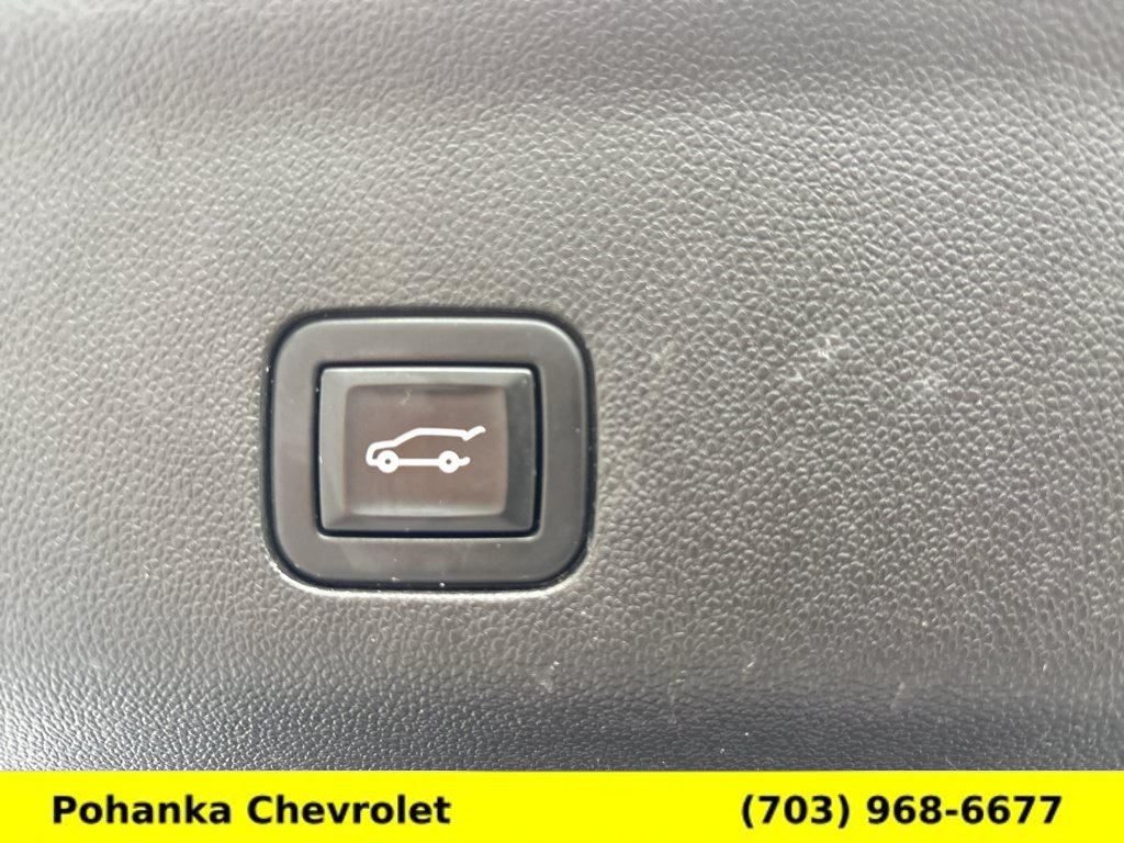 Used 2021 Chevrolet Suburban RST w/ Luxury Package AWD/4WD image 29