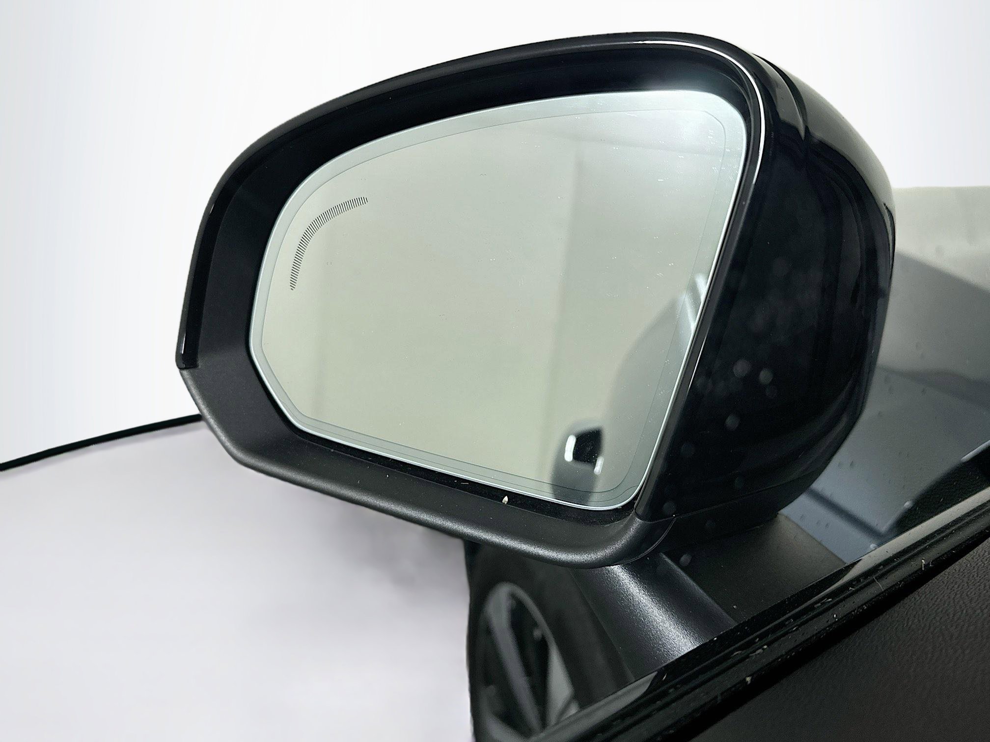 Used 2023 Volvo C40 P8 Recharge Plus AWD/4WD image 16