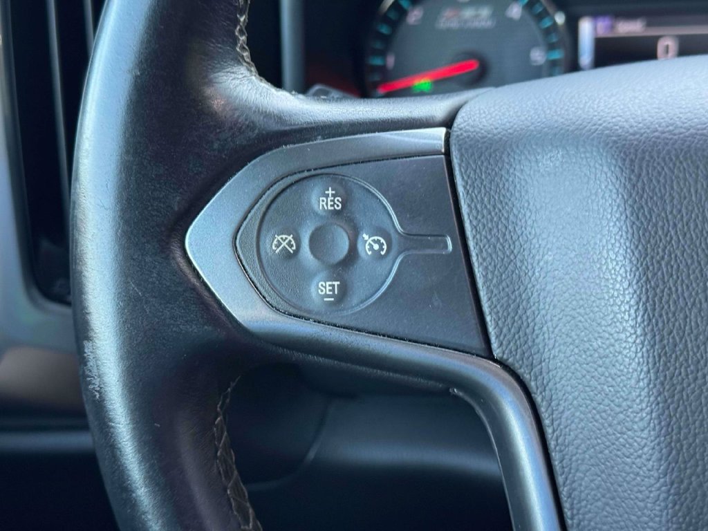 Used 2018 Chevrolet Silverado 1500 LT w/ All Star Edition AWD/4WD image 24