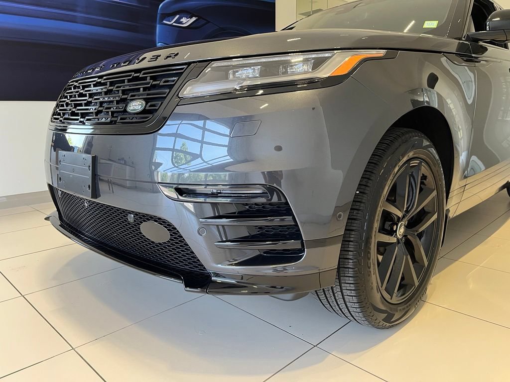 Used 2026 Land Rover Range Rover Velar Dynamic SE AWD/4WD image 14