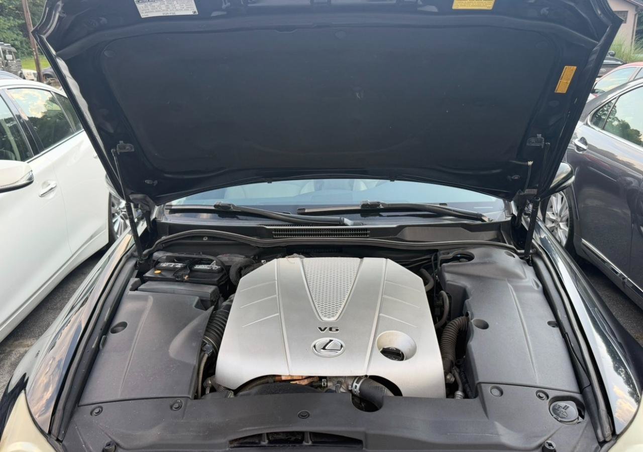 Used 2011 Lexus IS 350C w/ Luxury Pkg RWD image 28