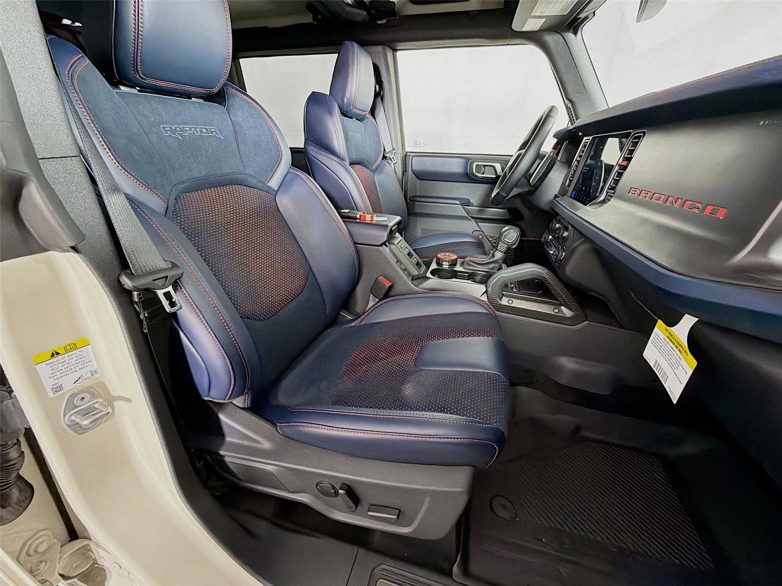 New 2025 Ford Bronco Raptor w/ Interior Carbon Fiber Pack image 28