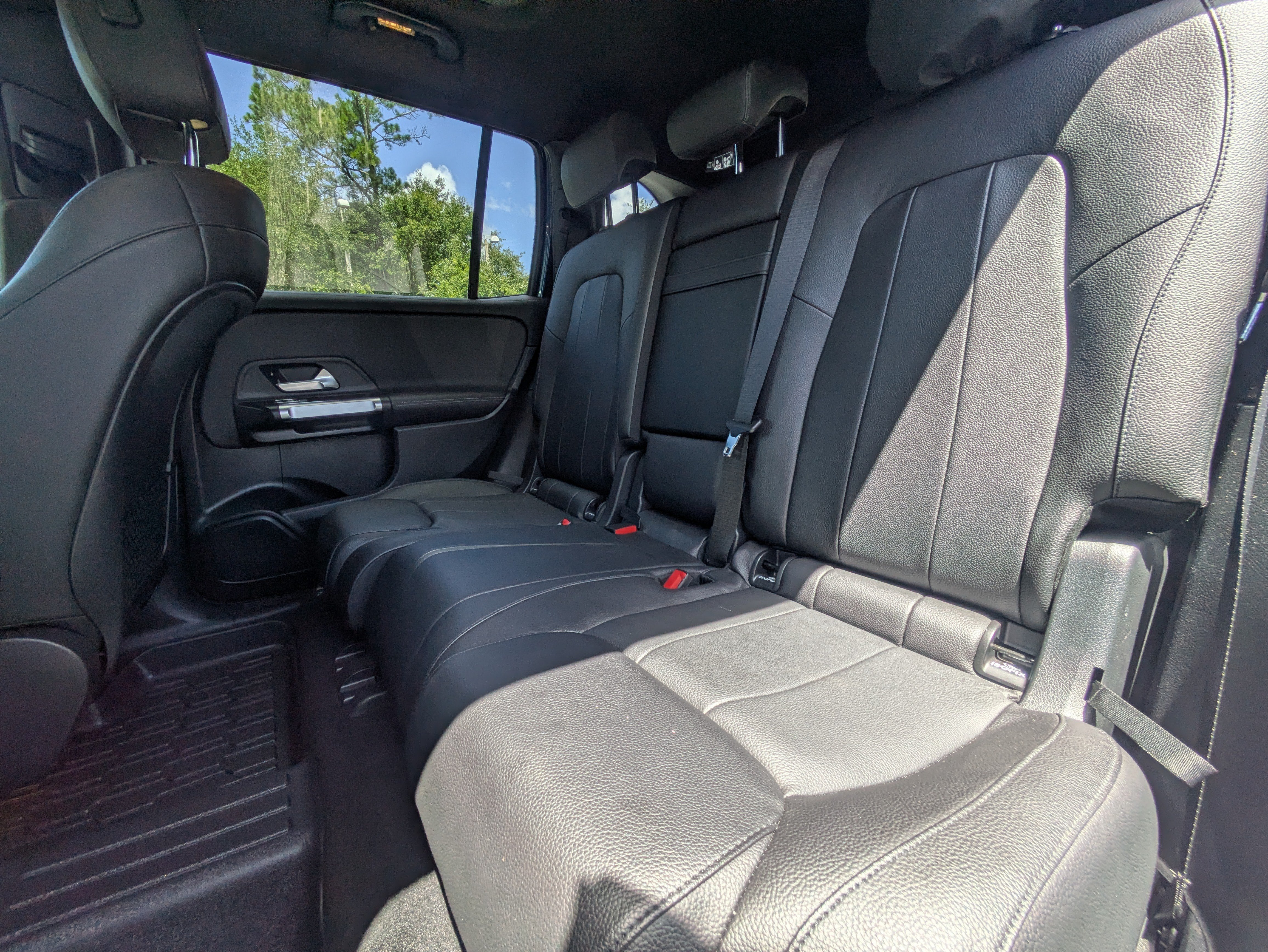 Certified 2021 Mercedes-Benz GLB 250 image 12