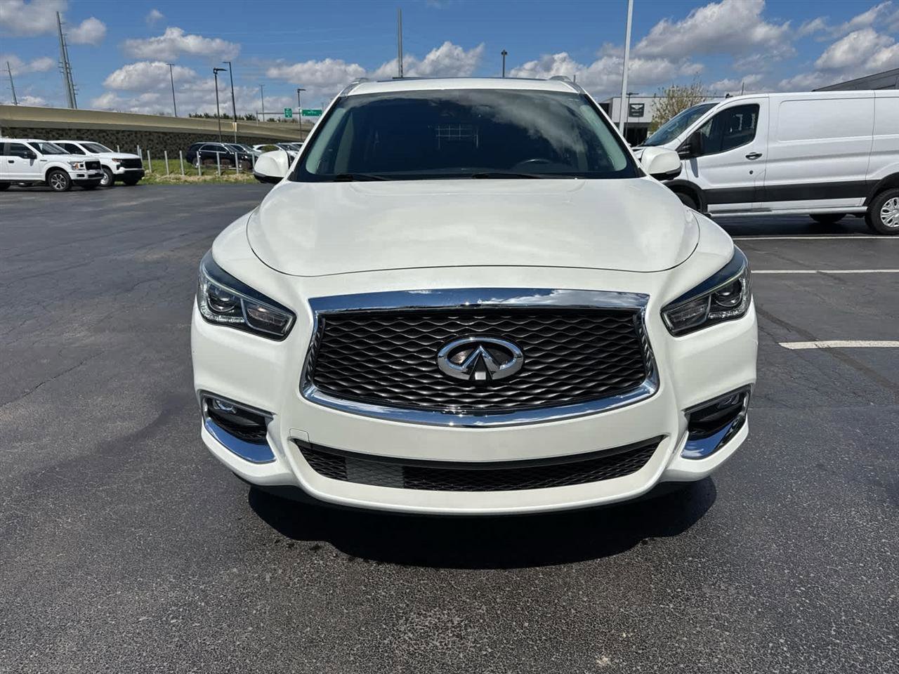 Used 2020 INFINITI QX60 Luxe w/ Essential Package image 3