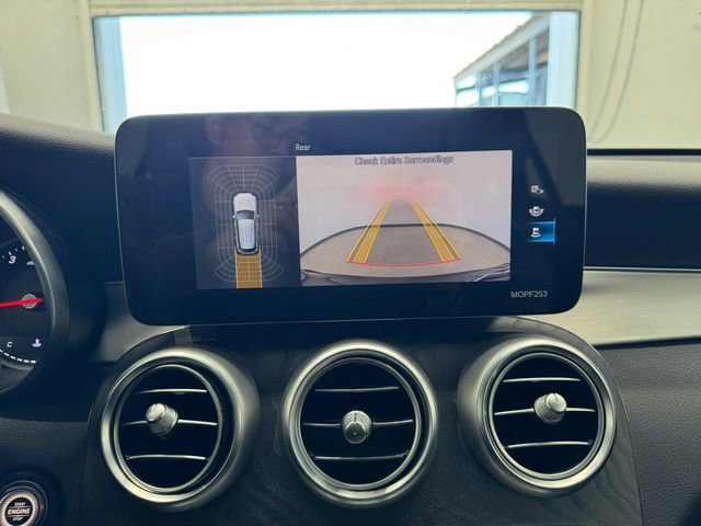 Used 2022 Mercedes-Benz GLC 300 image 27