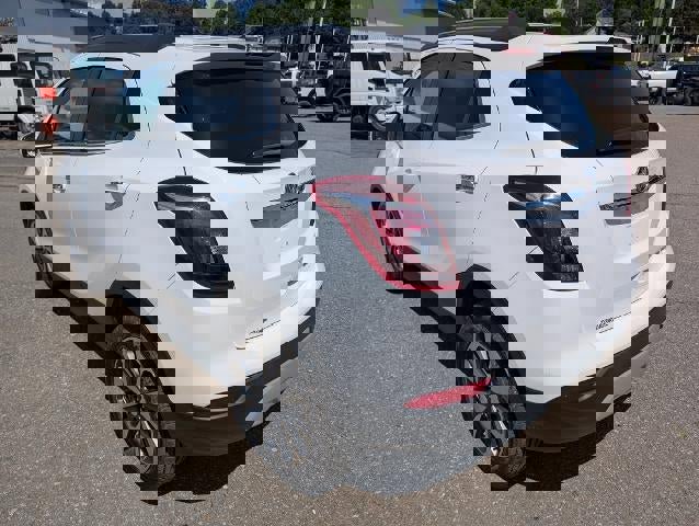 Used 2022 Buick Encore Preferred image 6