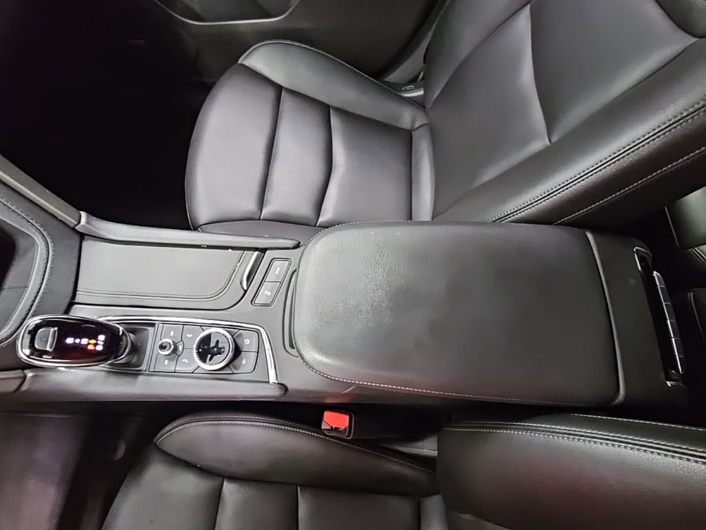 Used 2023 Cadillac XT6 Luxury image 21