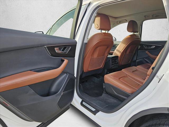 Used 2023 Audi Q7 3.0T Premium Plus image 13