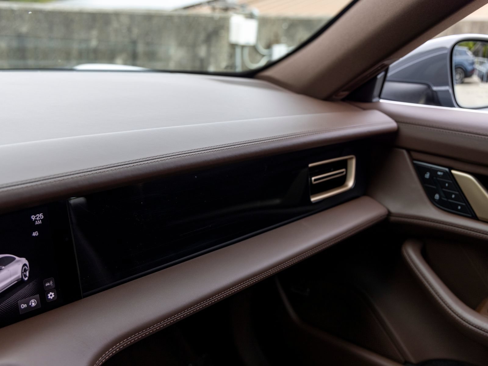 Certified 2025 Porsche Taycan AWD/4WD image 43