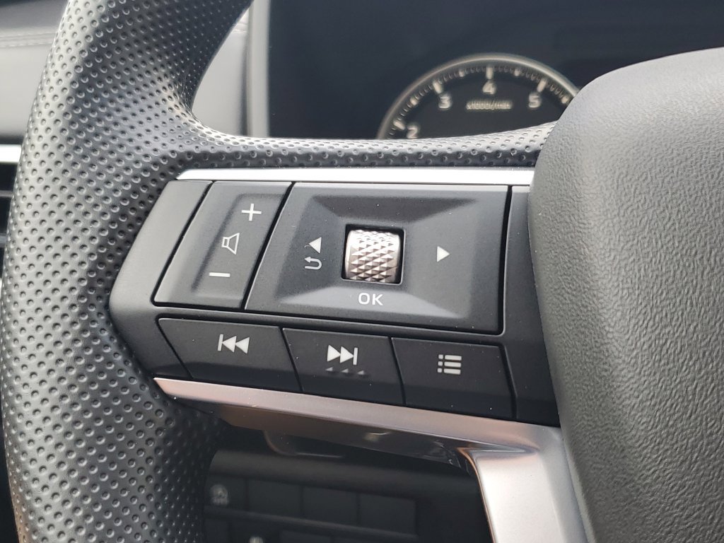 New 2026 Mitsubishi Outlander ES FWD image 23