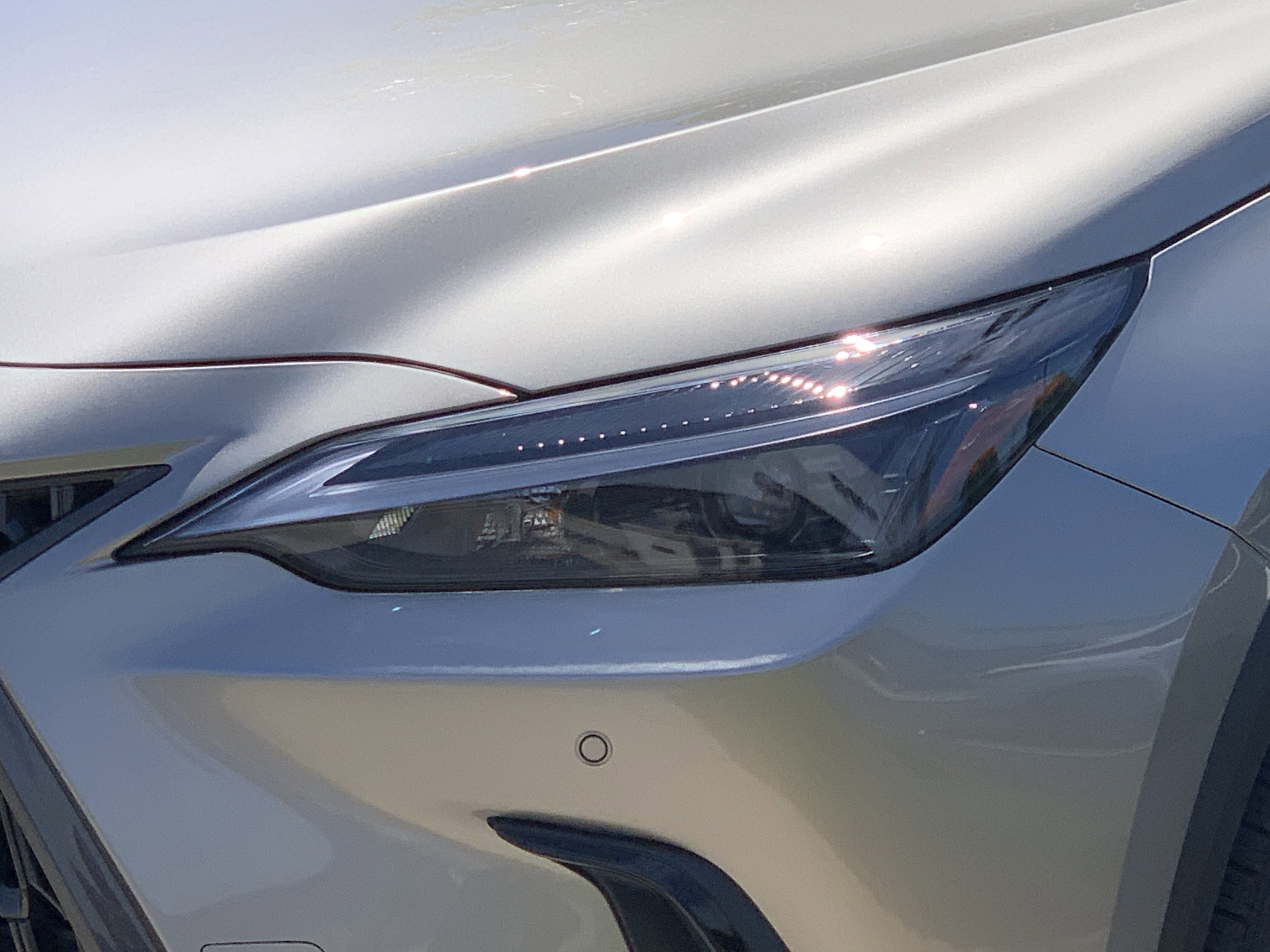Used 2025 Lexus NX 250 FWD w/ Accessory Package (Z1) image 6