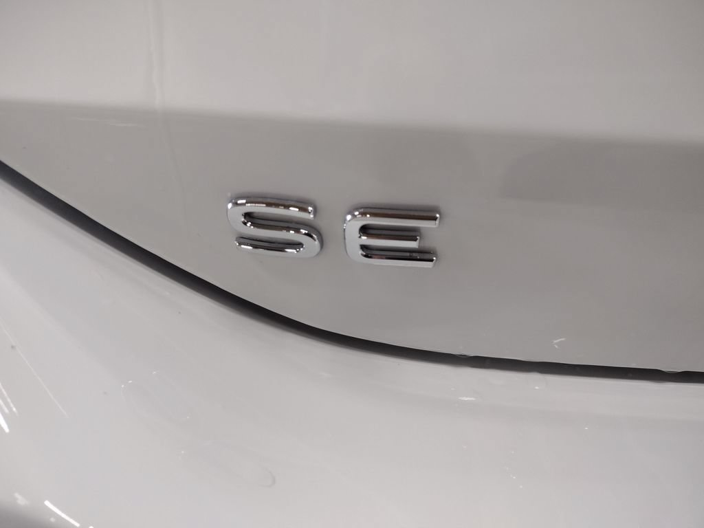 New 2026 Volkswagen Tiguan SE AWD/4WD image 14