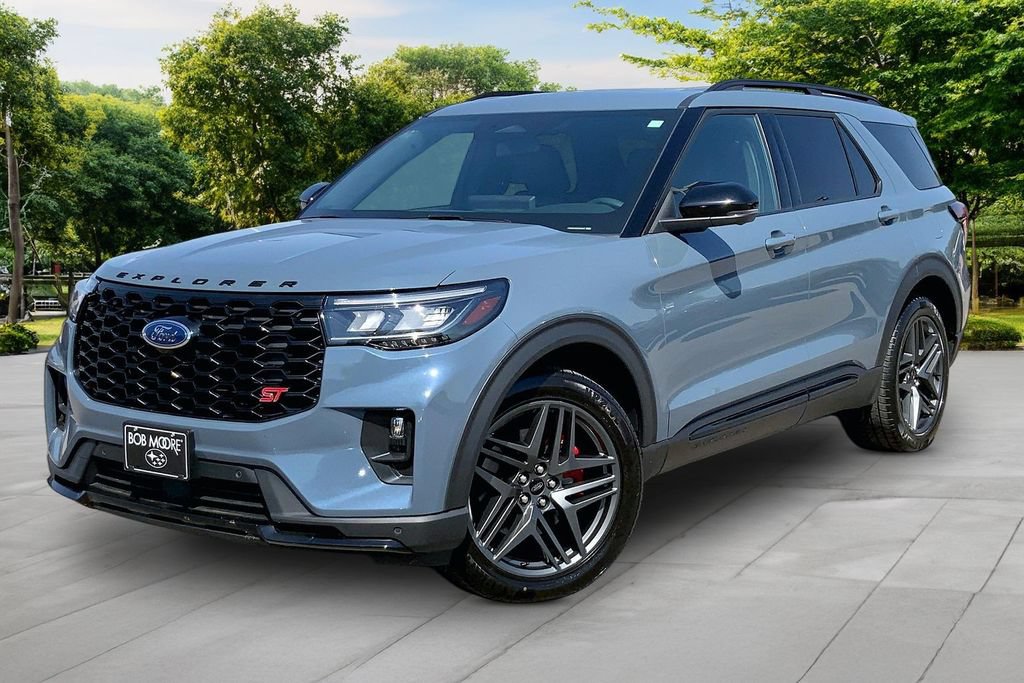 Used 2025 Ford Explorer ST AWD/4WD image 1
