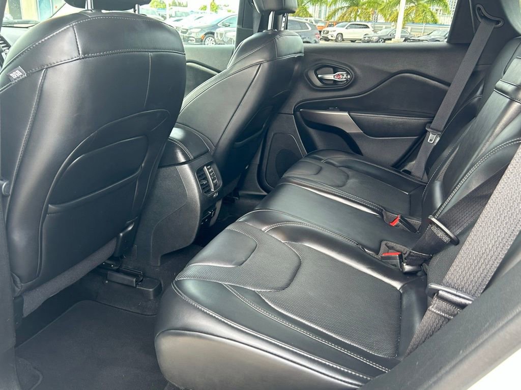 Certified 2019 Jeep Cherokee Limited image 44