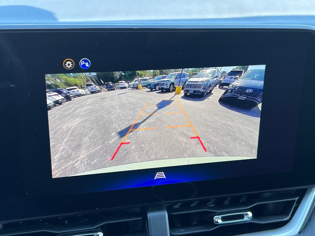 Used 2026 Chevrolet Equinox LT AWD/4WD image 26