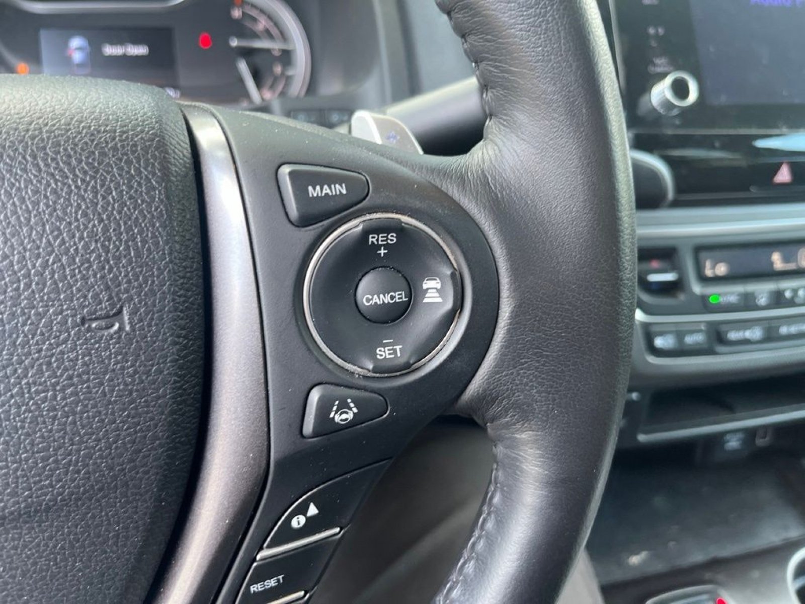 Used 2023 Honda Ridgeline RTL image 16