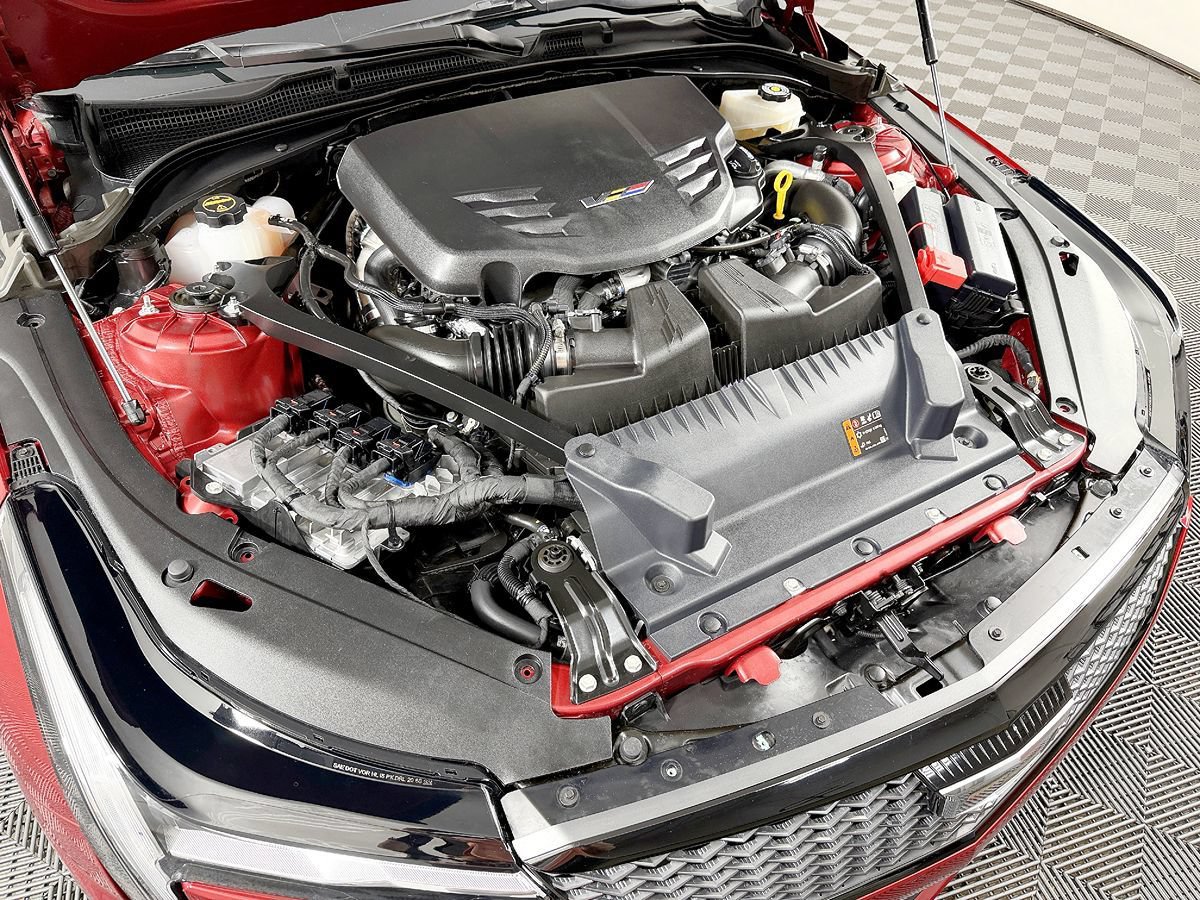 Used 2025 Cadillac CT4 V Blackwing w/ Driver Assist Package RWD image 21