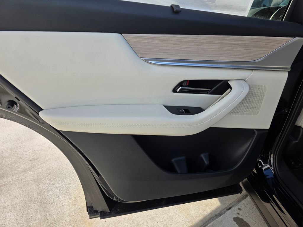 New 2026 MAZDA CX-90 Plug-In Hybrid w/ Premium Plus image 10