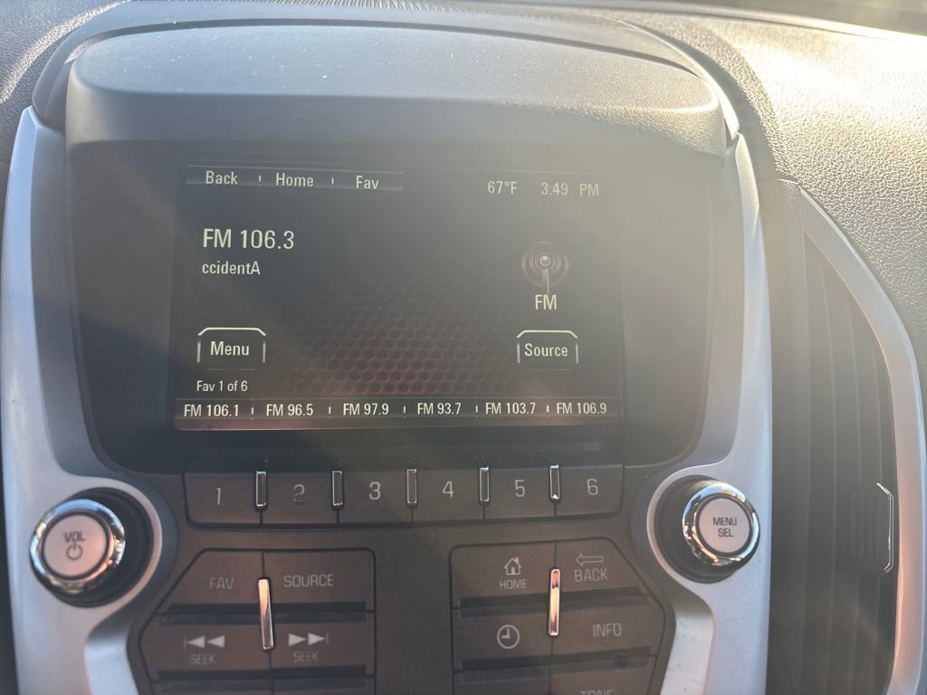 Used 2017 GMC Terrain SLE image 25