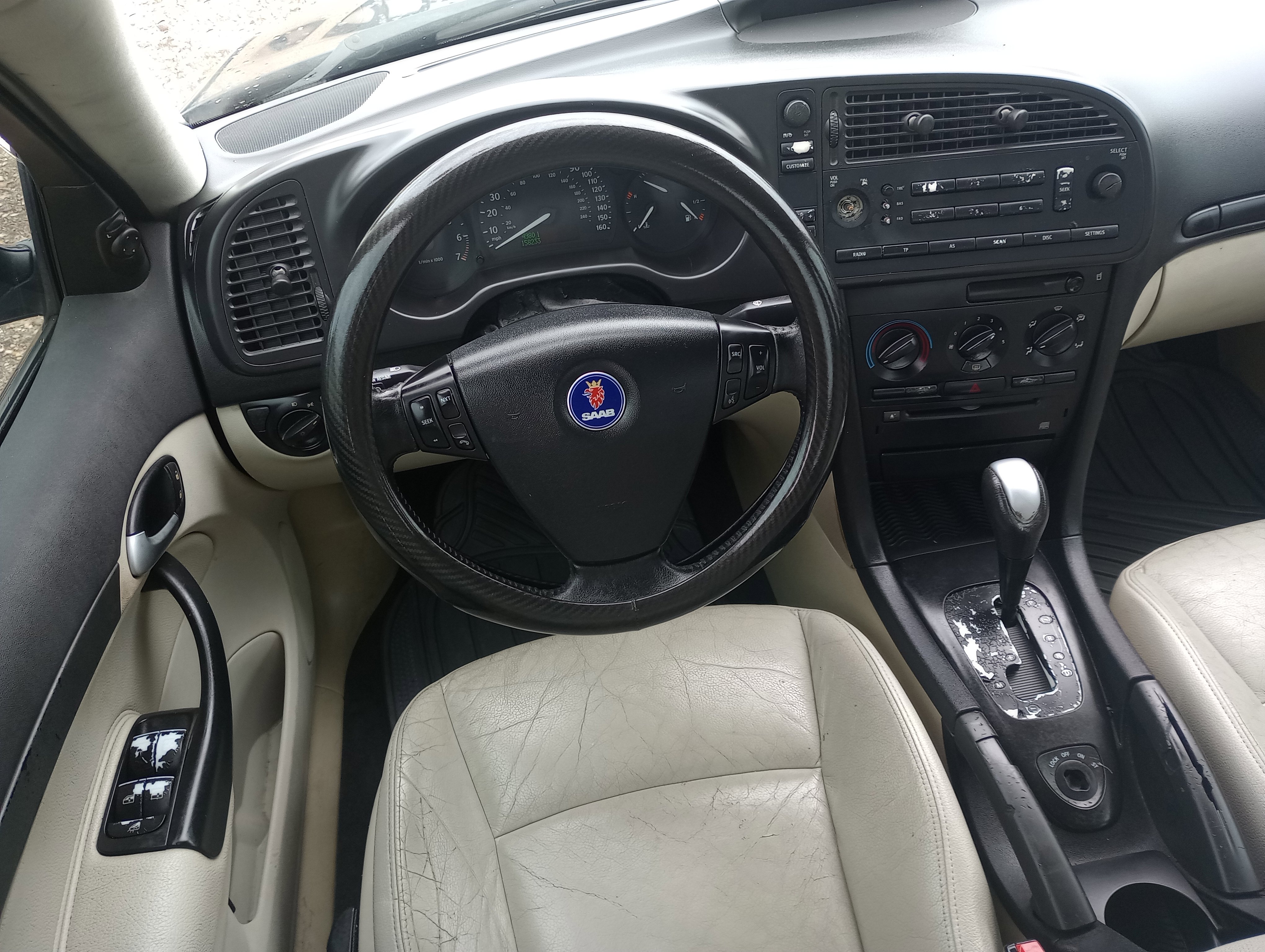 Used 2004 Saab 9-3 Linear image 9