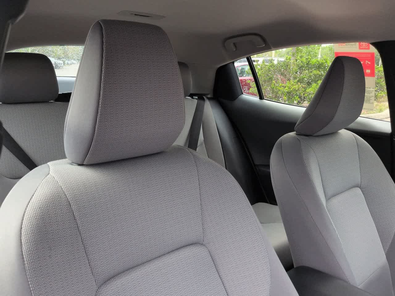New 2026 Toyota Prius LE FWD image 7