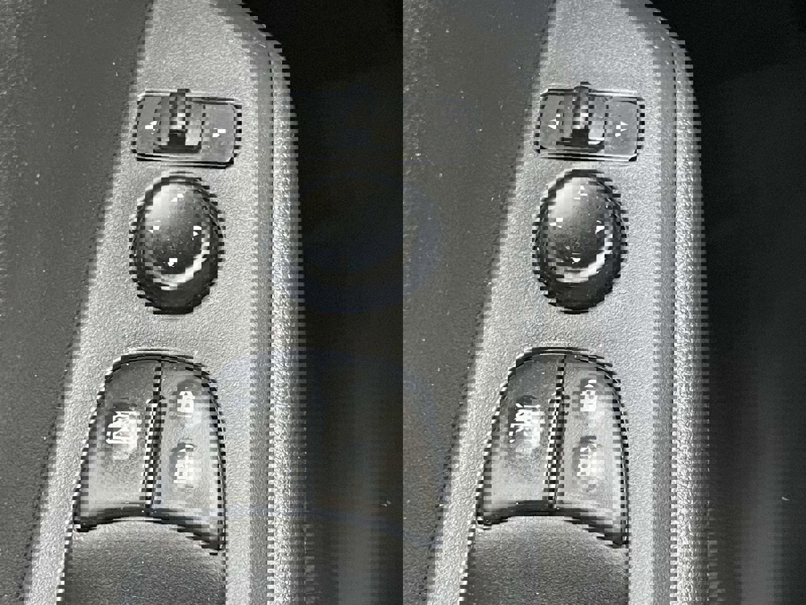 Used 2023 Nissan Kicks SR w/ SR Premium Package image 21