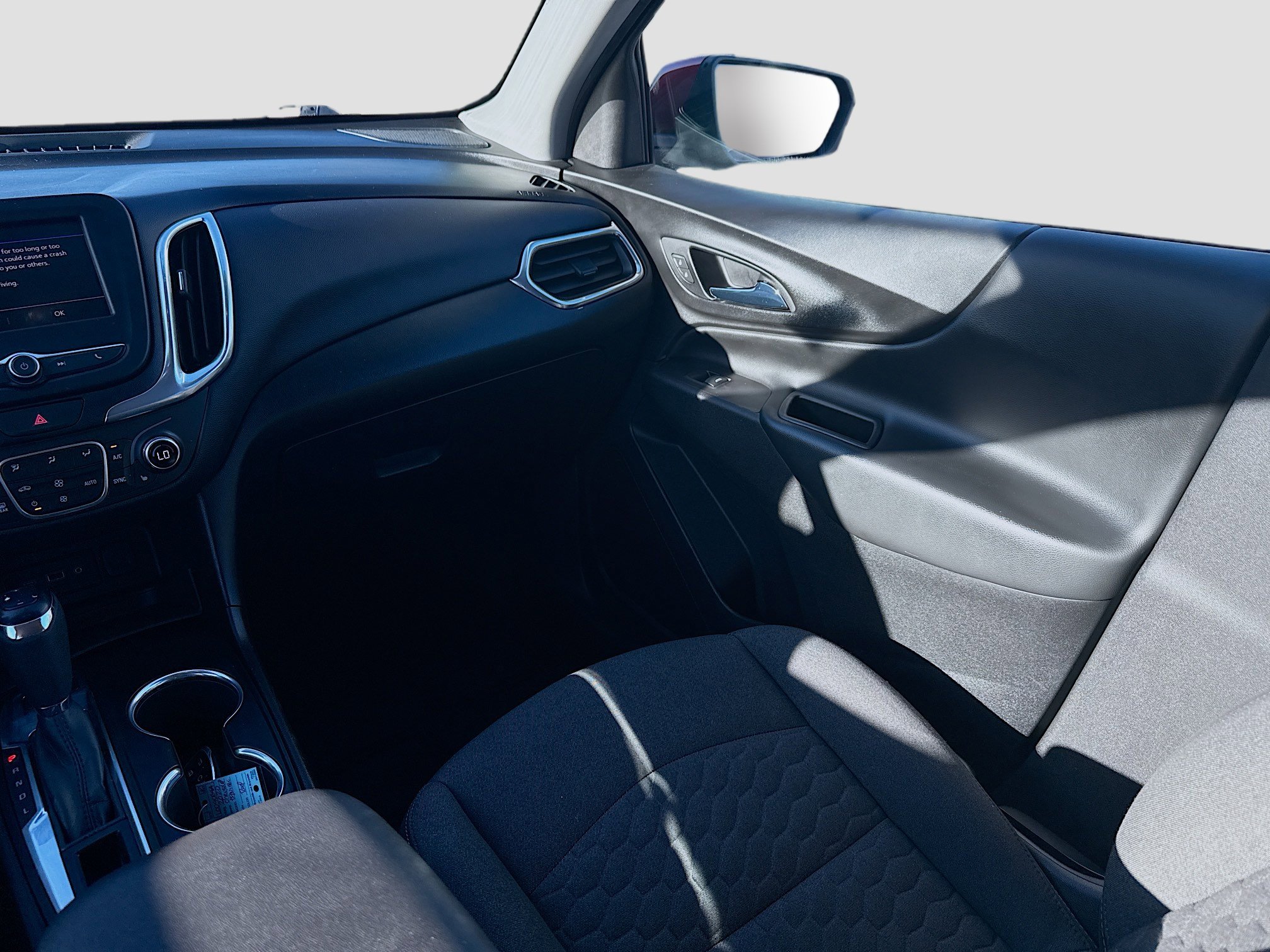 Used 2020 Chevrolet Equinox LT image 21