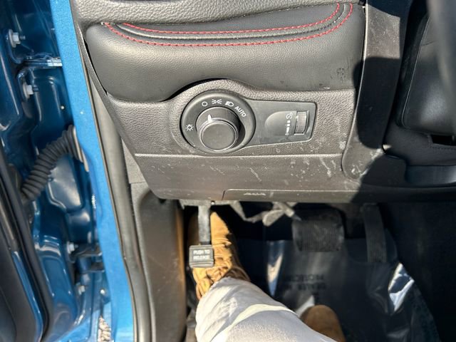 Used 2024 Dodge Durango GT image 28