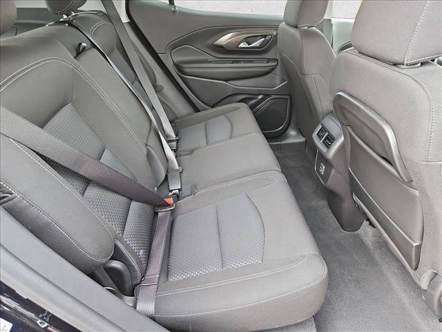 Used 2024 GMC Terrain SLE w/ Driver Convenience Package FWD image 19