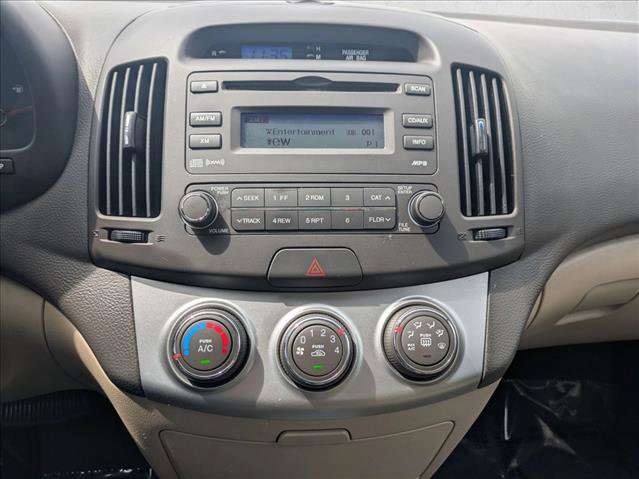 Used 2010 Hyundai Elantra GLS FWD image 13