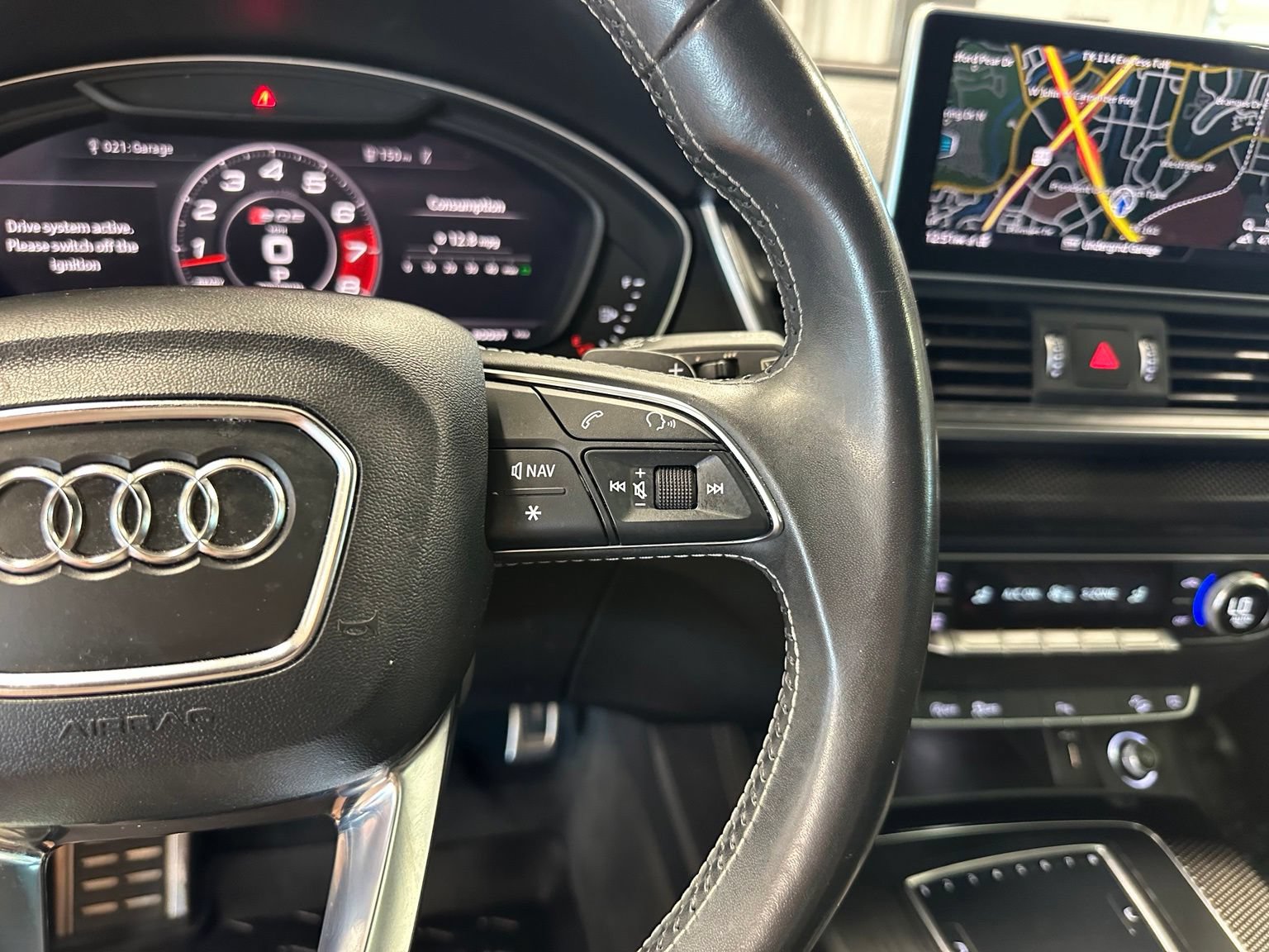 Used 2020 Audi SQ5 Premium Plus w/ Premium Plus Package AWD/4WD image 21