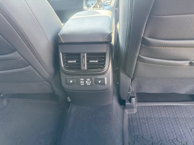 Used 2025 Subaru Outback Wilderness w/ Wilderness Package AWD/4WD image 27