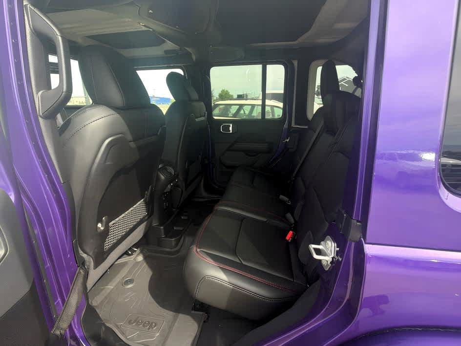 New 2026 Jeep Wrangler Unlimited Rubicon AWD/4WD image 21