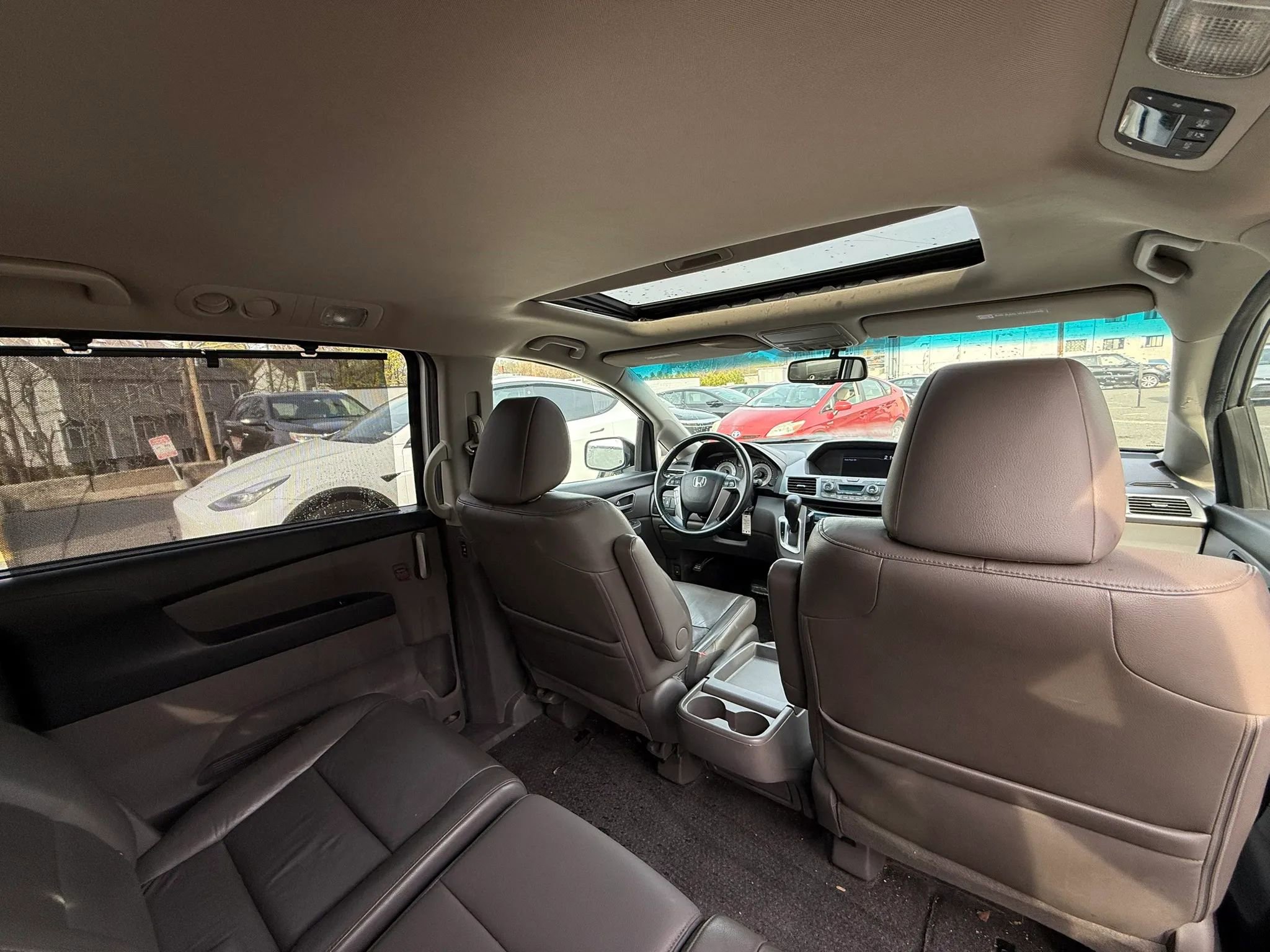 Used 2012 Honda Odyssey EX-L image 16