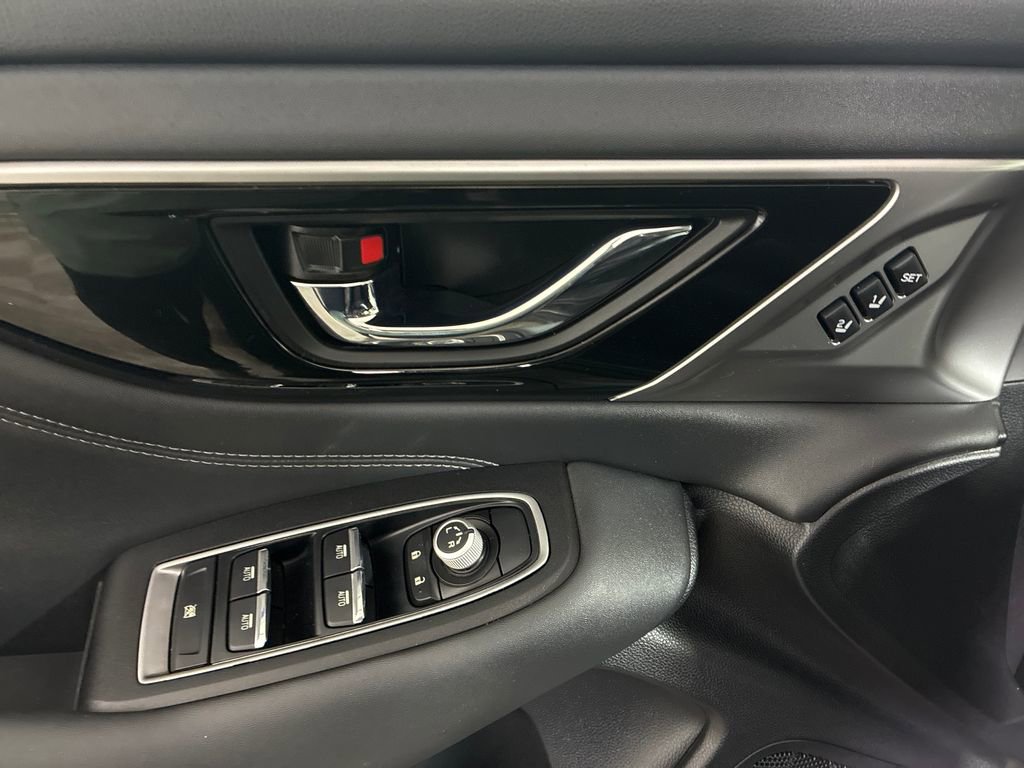 Used 2022 Subaru Outback Limited image 15