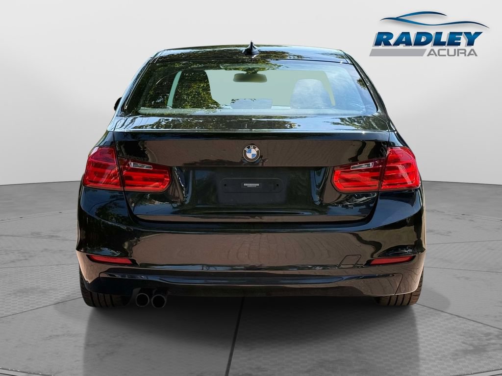 Used 2013 BMW 328i xDrive Sedan AWD/4WD image 5