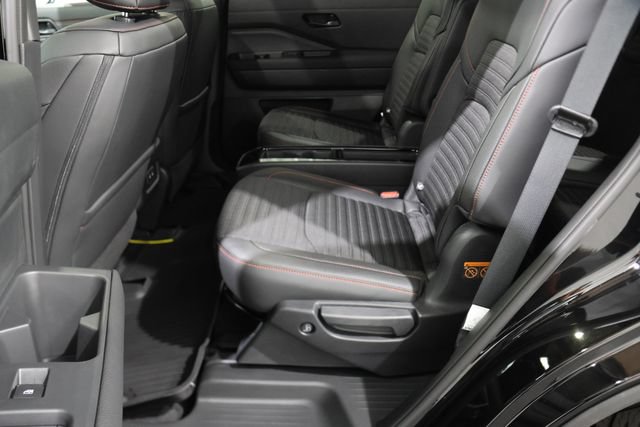 New 2026 Nissan Pathfinder Rock Creek w/ Rock Creek Premium Package AWD/4WD image 13