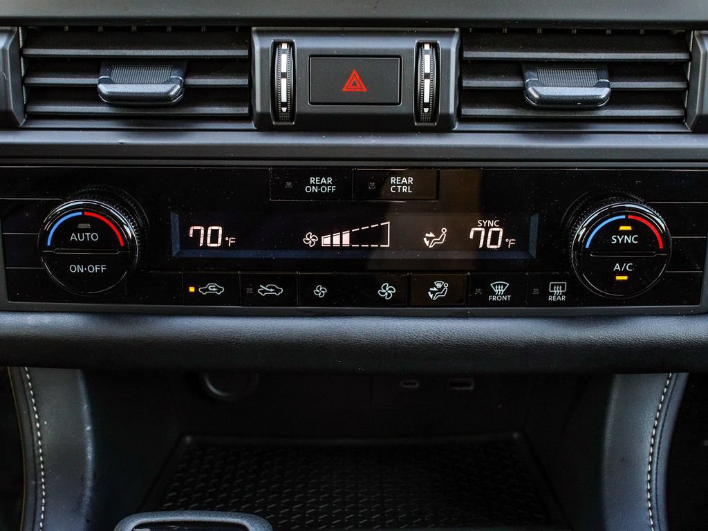 Used 2025 Nissan Pathfinder S AWD/4WD image 22