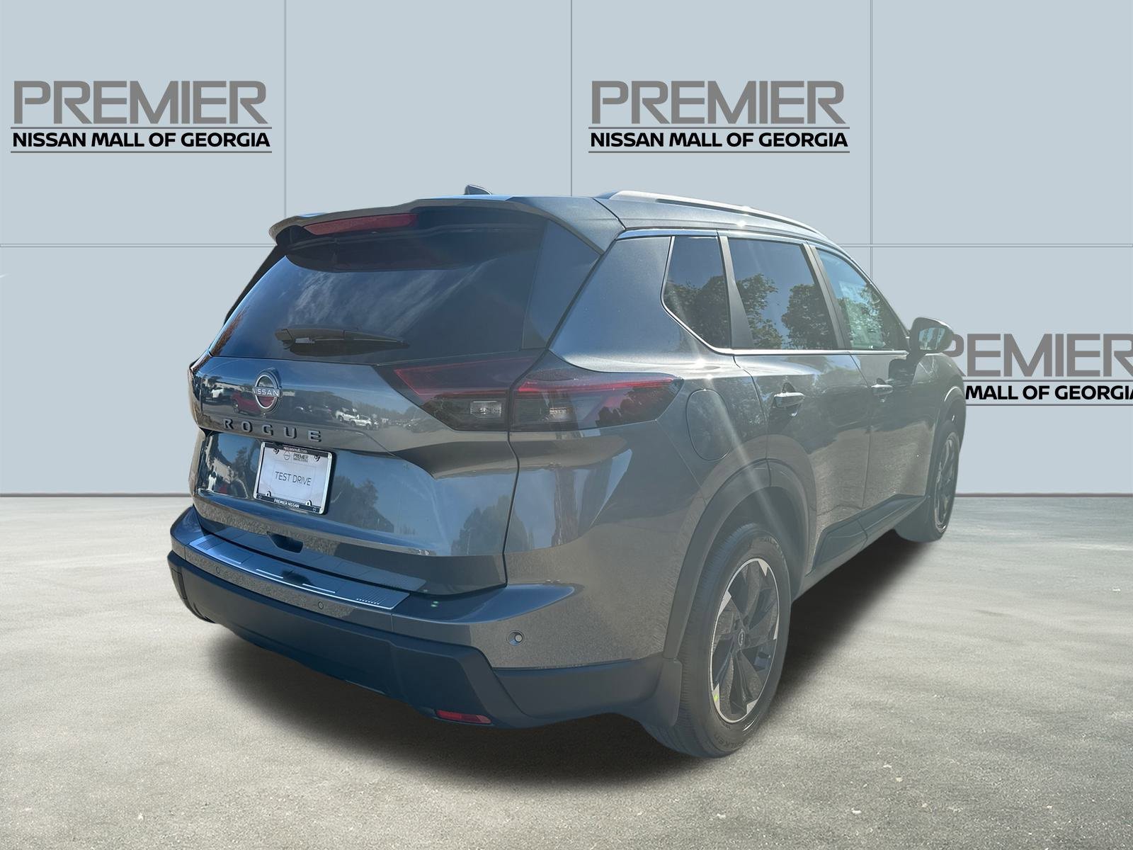 New 2026 Nissan Rogue SV w/ SV Premium Package image 5
