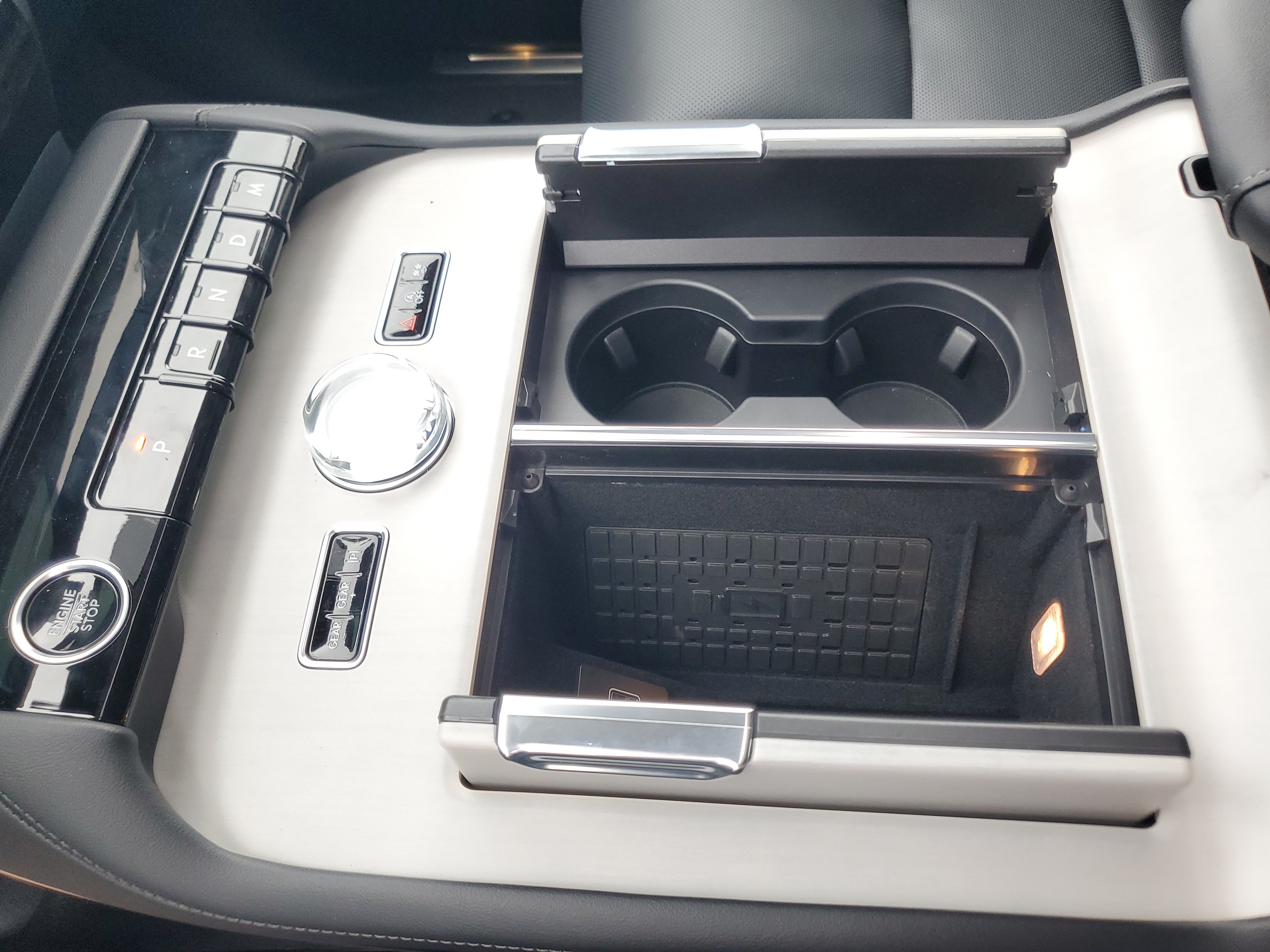 New 2026 Lincoln Navigator Reserve AWD/4WD image 25