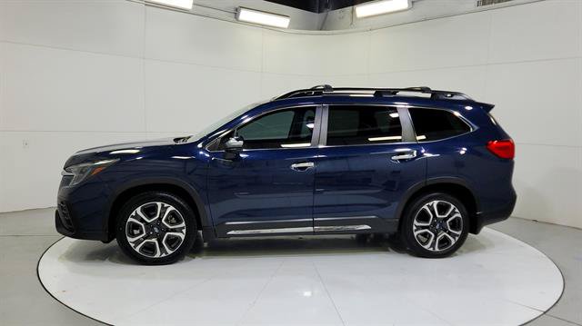 Used 2023 Subaru Ascent Touring AWD/4WD image 5
