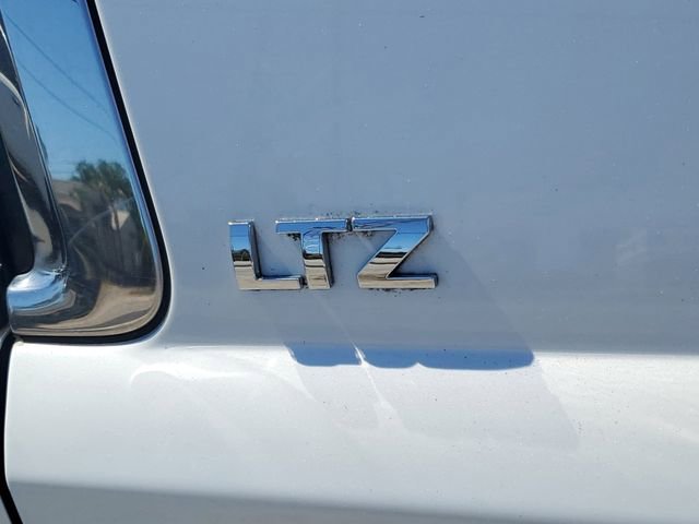 Used 2016 Chevrolet Suburban LTZ AWD/4WD image 30